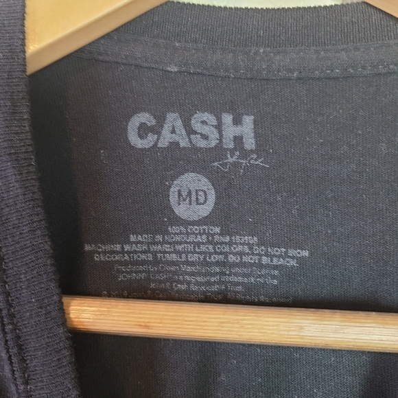 Johnny Cash Short Sleeve Tee - Picture 3 of 3